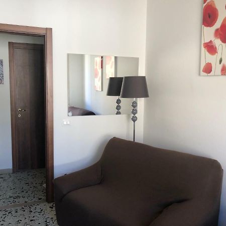 Terni In Centro Apartamento Exterior foto