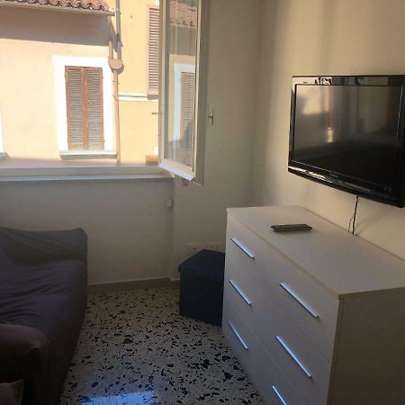Terni In Centro Apartamento Exterior foto