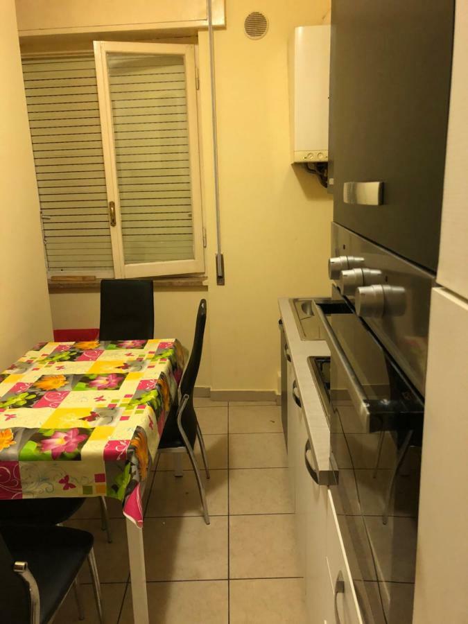 Terni In Centro Apartamento Exterior foto